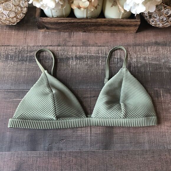 Hollister Other - Hollister Bikini Top